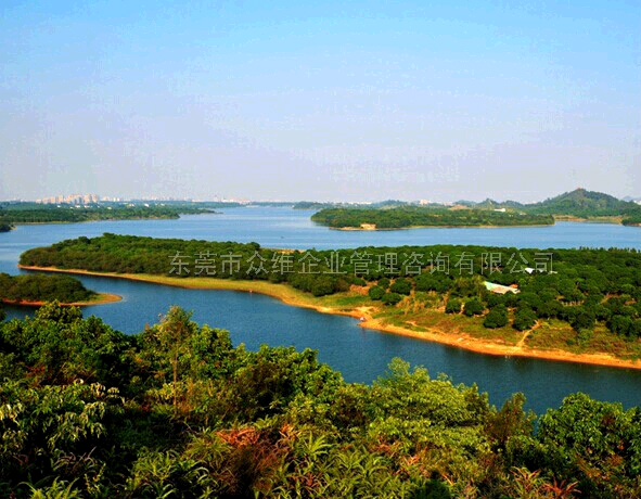 東莞松山湖野戰(zhàn)松湖花海基地